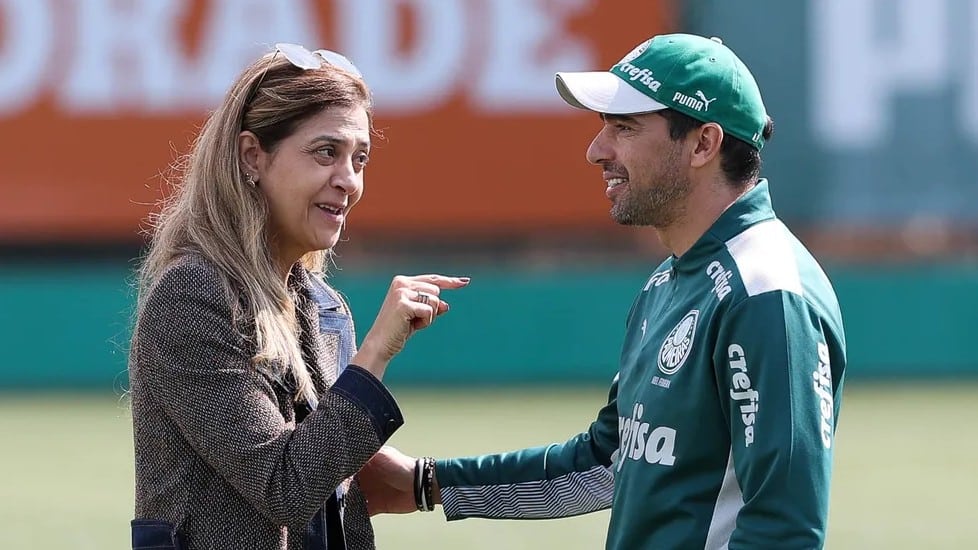 Palmeiras Enfrenta Desafios para Reforçar o Elenco em Tempos de Pressão